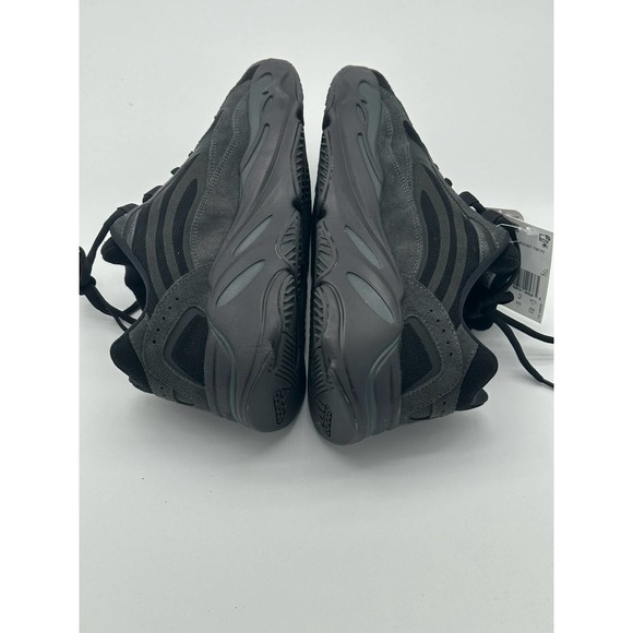 Yeezy Boost 700 Vanta sneakers-new with tags-men's size 12.5 - Picture 2 of 10